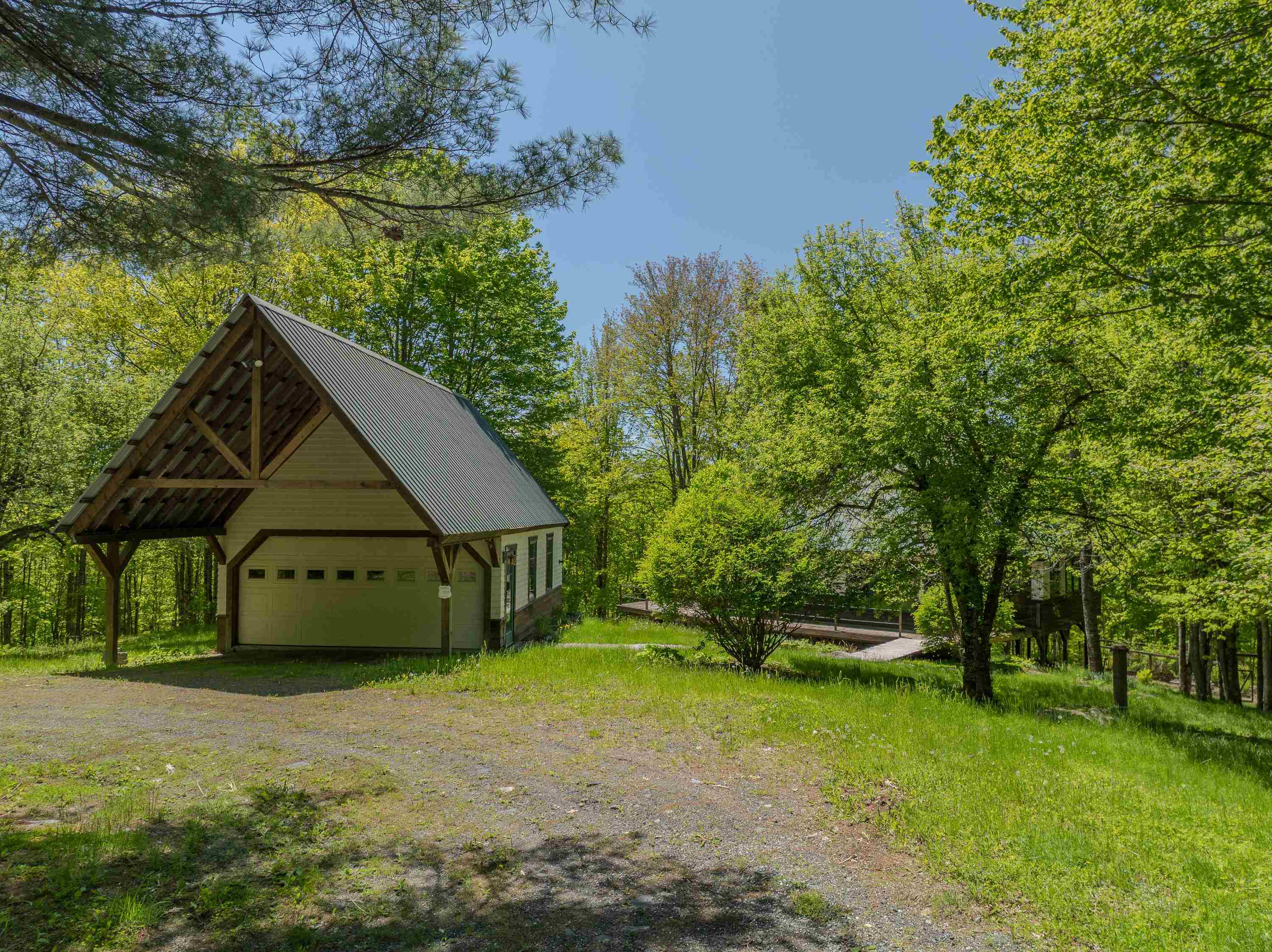 398 Plains Road Lisbon, NH 03585 - Photo 4 of 34