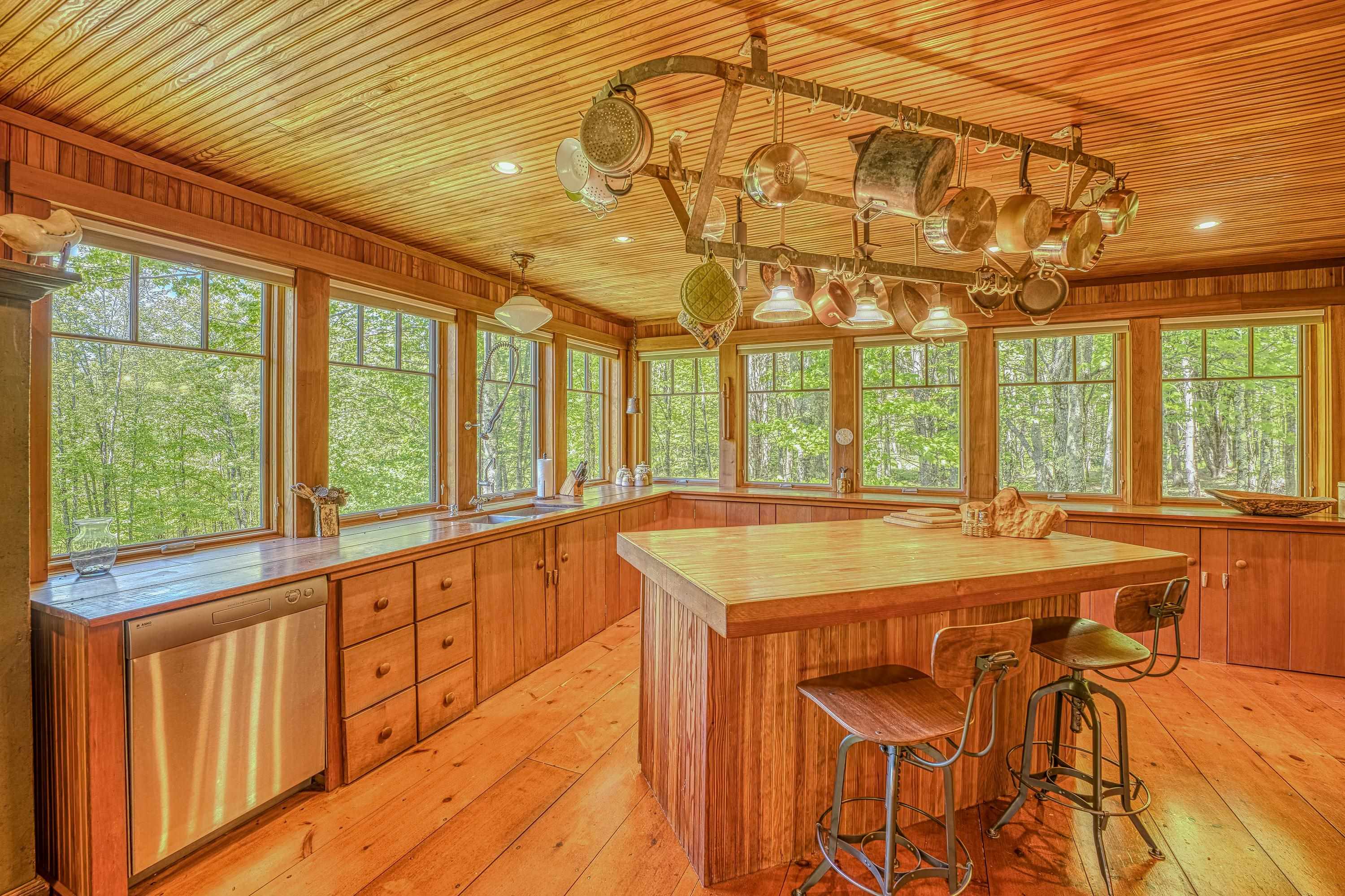 398 Plains Road Lisbon, NH 03585 - Photo 8 of 34