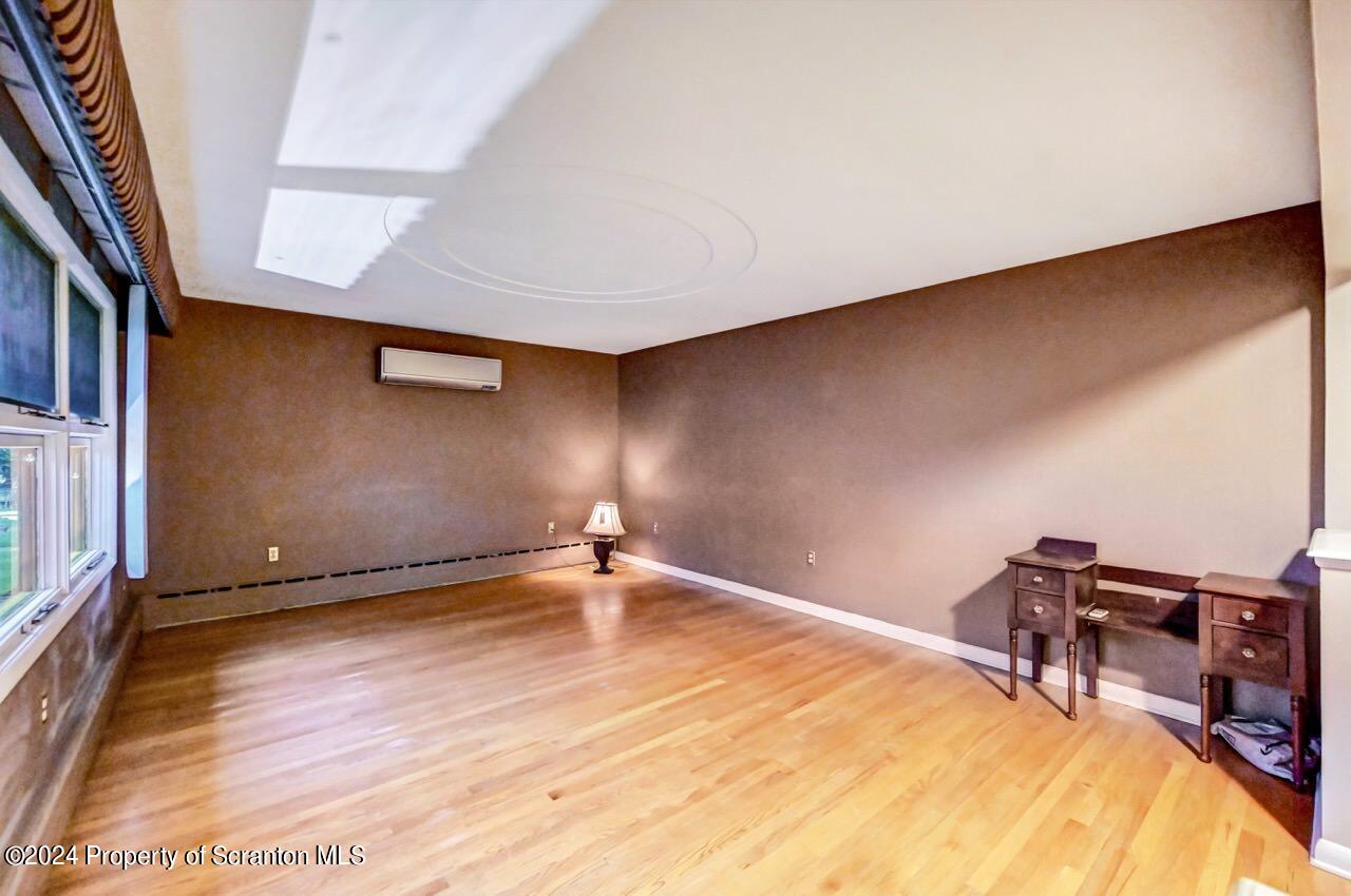 1014 Ridge Avenue Scranton, PA 18510 - Photo 10 of 64 Gallery Image 10