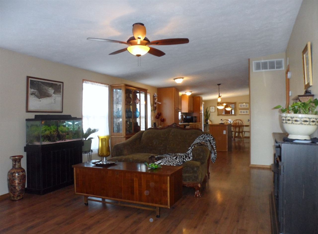 3586 County Road 59 Butler, IN 46721 - Photo 3 of 27