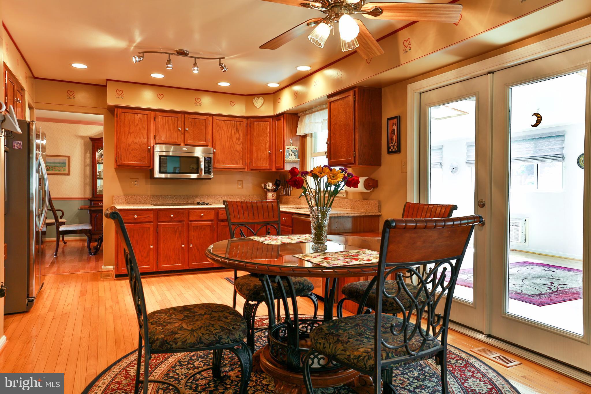4401 Cottington Road Baltimore, MD 21236 - Photo 6 of 25 Kitchen