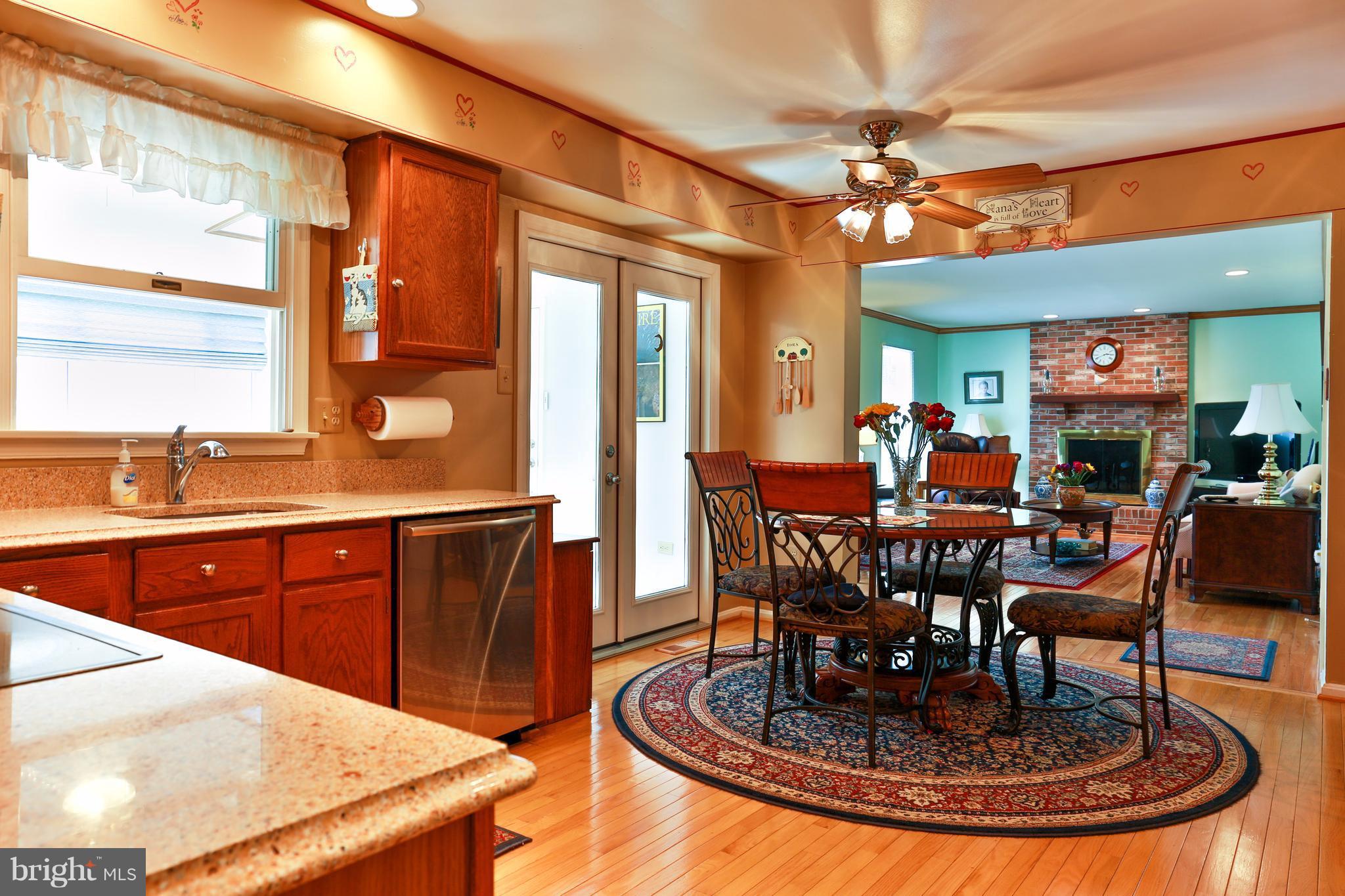 4401 Cottington Road Baltimore, MD 21236 - Photo 7 of 25 Kitchen