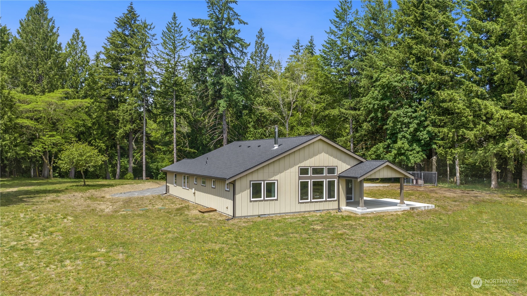 7226 Fairview Road Southwest Olympia, WA 98512 - Photo 2 of 35 Gallery Image 2