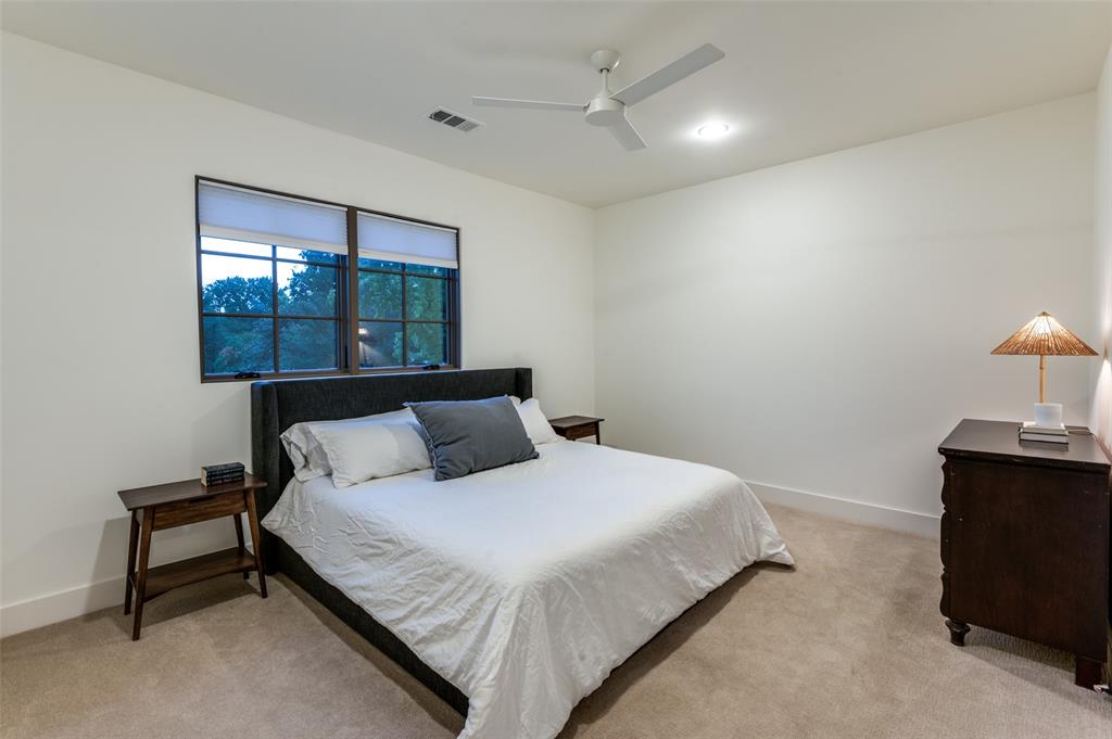 7007 Robin Road Dallas, TX 75209 - Photo 20 of 34