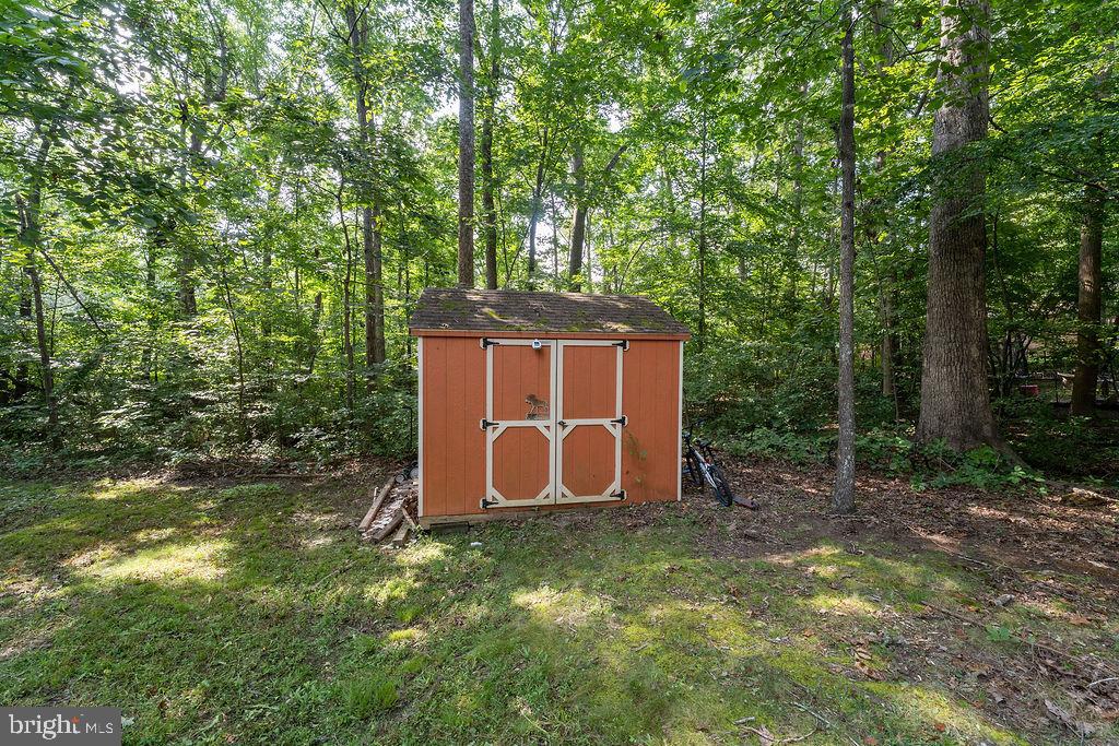 127 Saylers Creek Road Locust Grove, VA 22508 - Photo 9 of 56 a view of outdoor space and yard