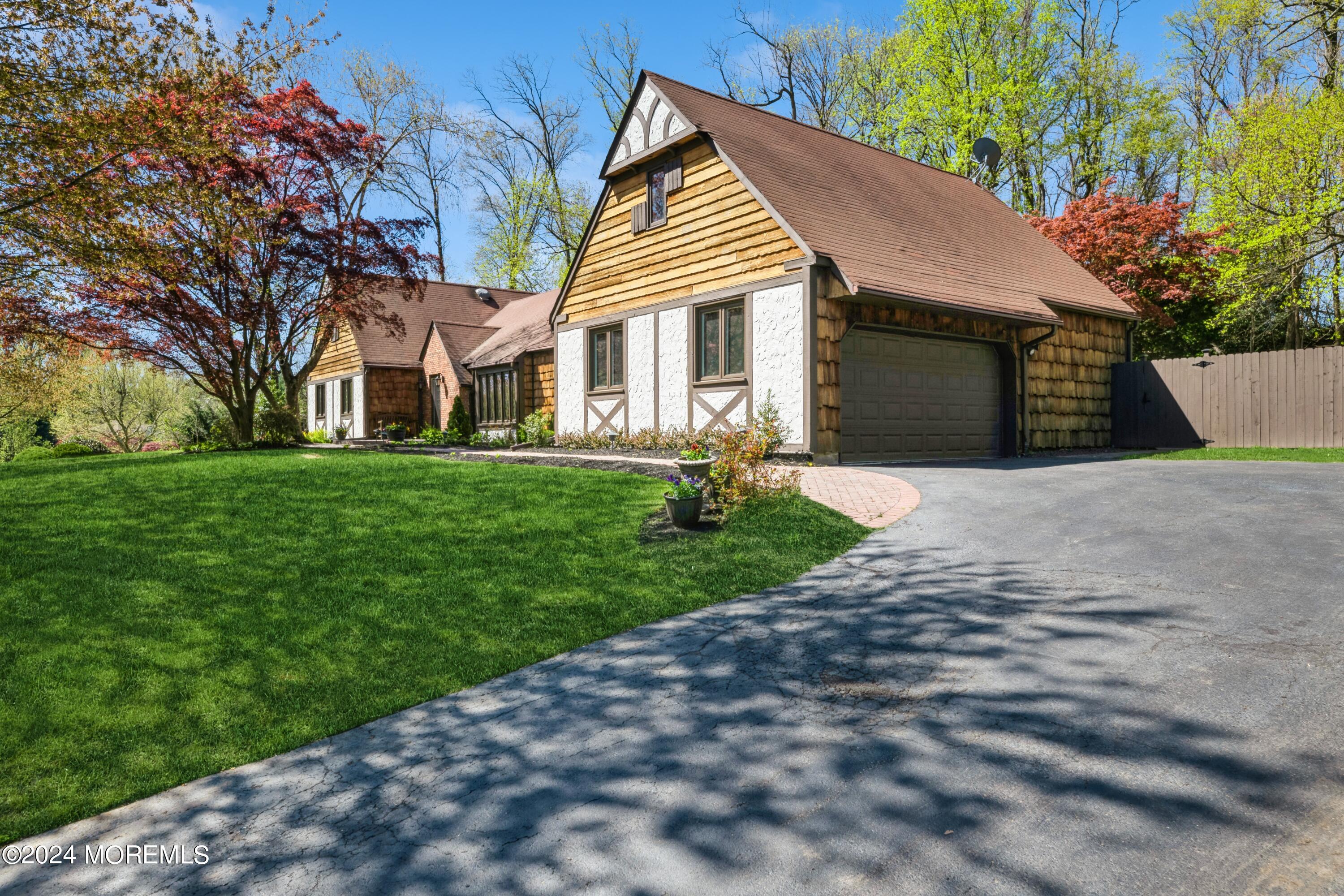 50 Centerville Road Holmdel, NJ 07733 - Photo 3 of 42 03_50CentervilleRd_2004_HiRes