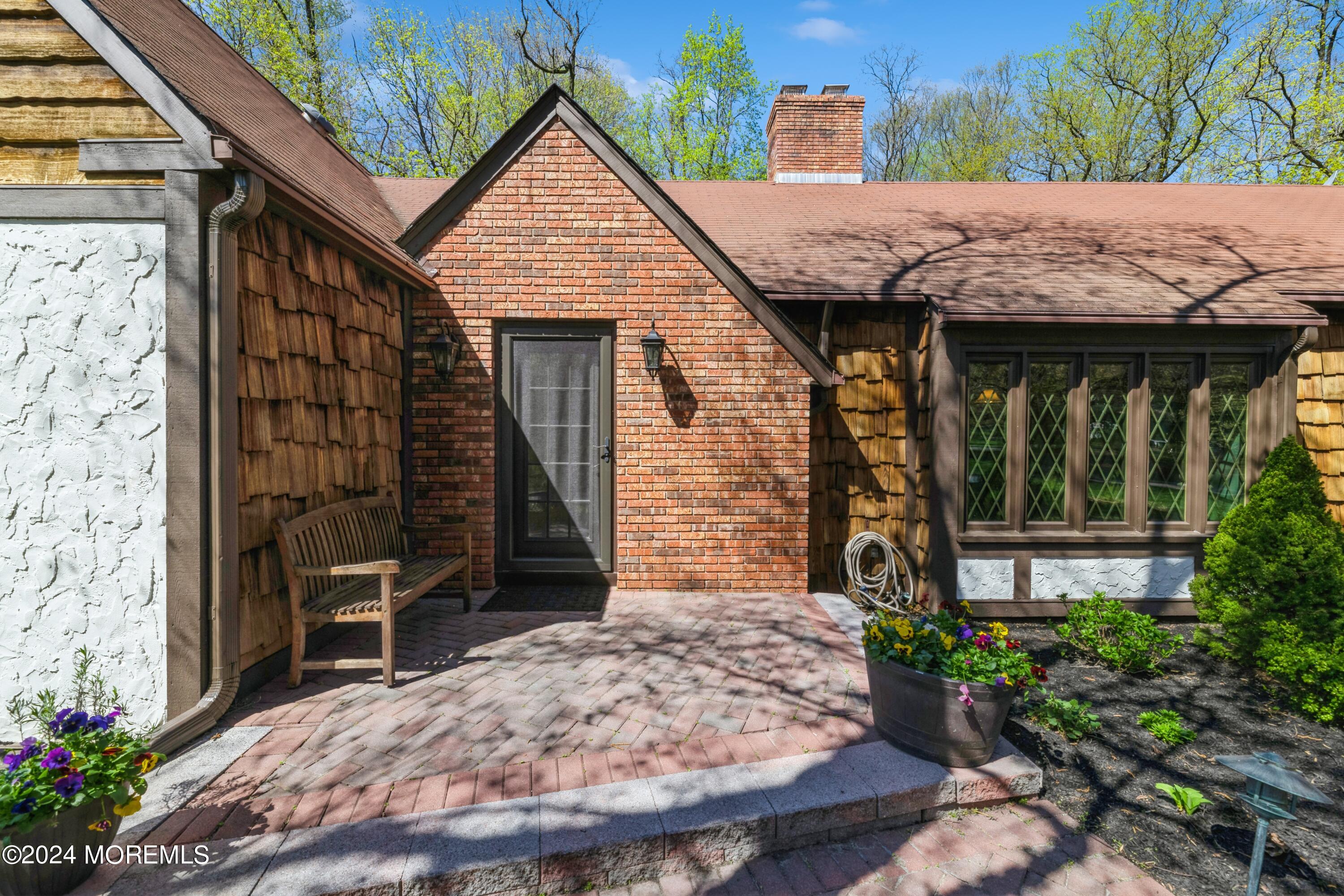 50 Centerville Road Holmdel, NJ 07733 - Photo 4 of 42 04_50CentervilleRd_2005_HiRes