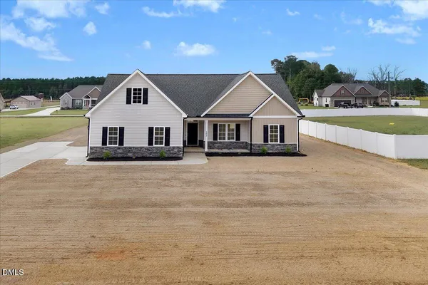 $337,900 | 102 Chester Place, Pikeville, NC 27863