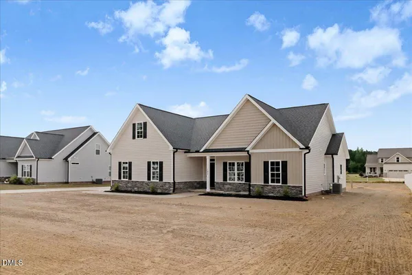 $337,900 | 102 Chester Place, Pikeville, NC 27863