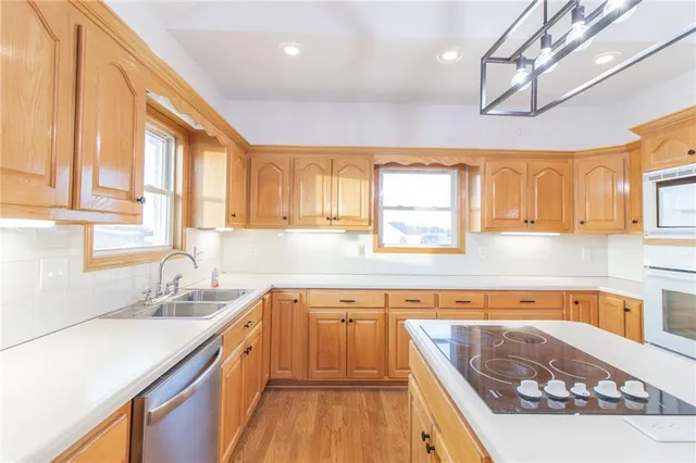 $489,900 | 1303 Southwest 500th Road, Holden, MO 64040