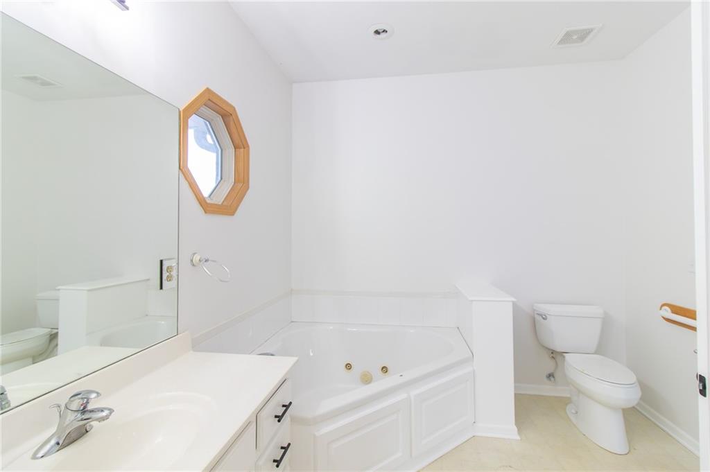 1303 Southwest 500th Road Holden, MO 64040 - Photo 23 of 56