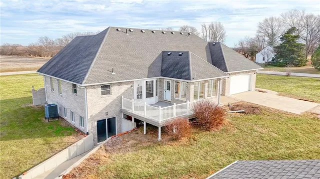 $489,900 | 1303 Southwest 500th Road, Holden, MO 64040