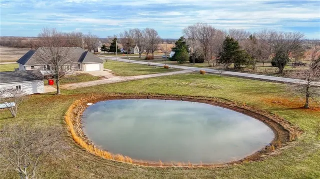 $489,900 | 1303 Southwest 500th Road, Holden, MO 64040