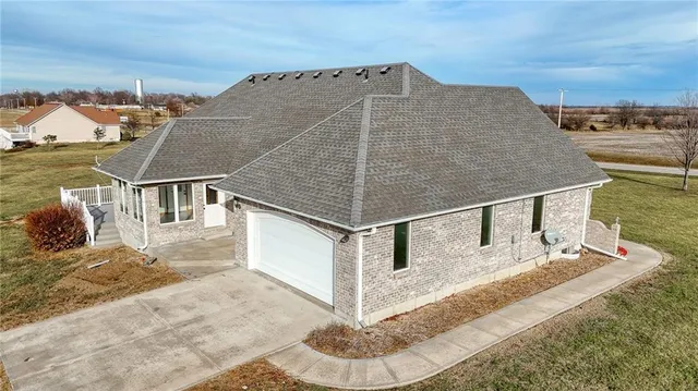$489,900 | 1303 Southwest 500th Road, Holden, MO 64040