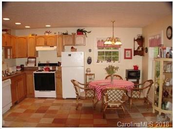 970 Henderson Road Franklin, NC 28734 - Photo 11 of 20 Gallery Image 11