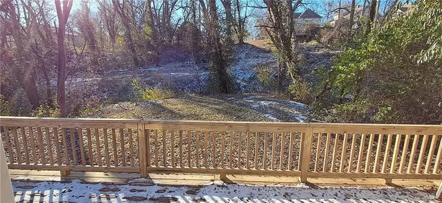 $1,200 | 512 Shady Avenue, St. Joseph, MO 64505