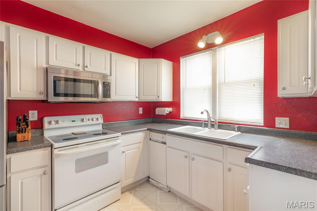 1201 Milton Road Alton, IL 62002 - Photo 14 of 41