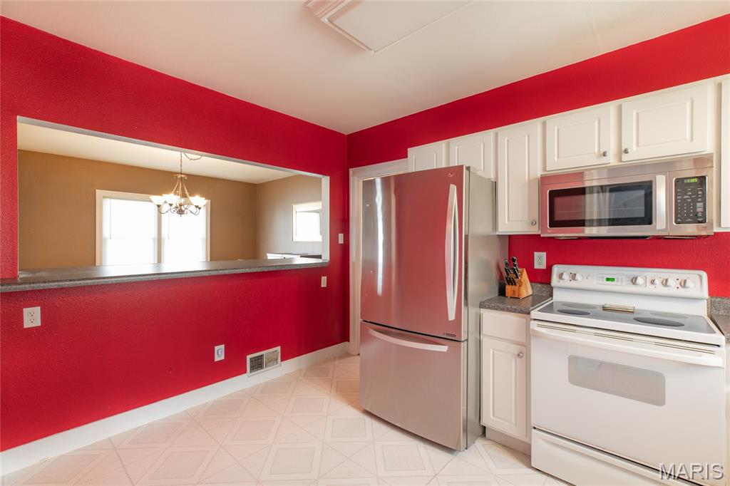 1201 Milton Road Alton, IL 62002 - Photo 15 of 41