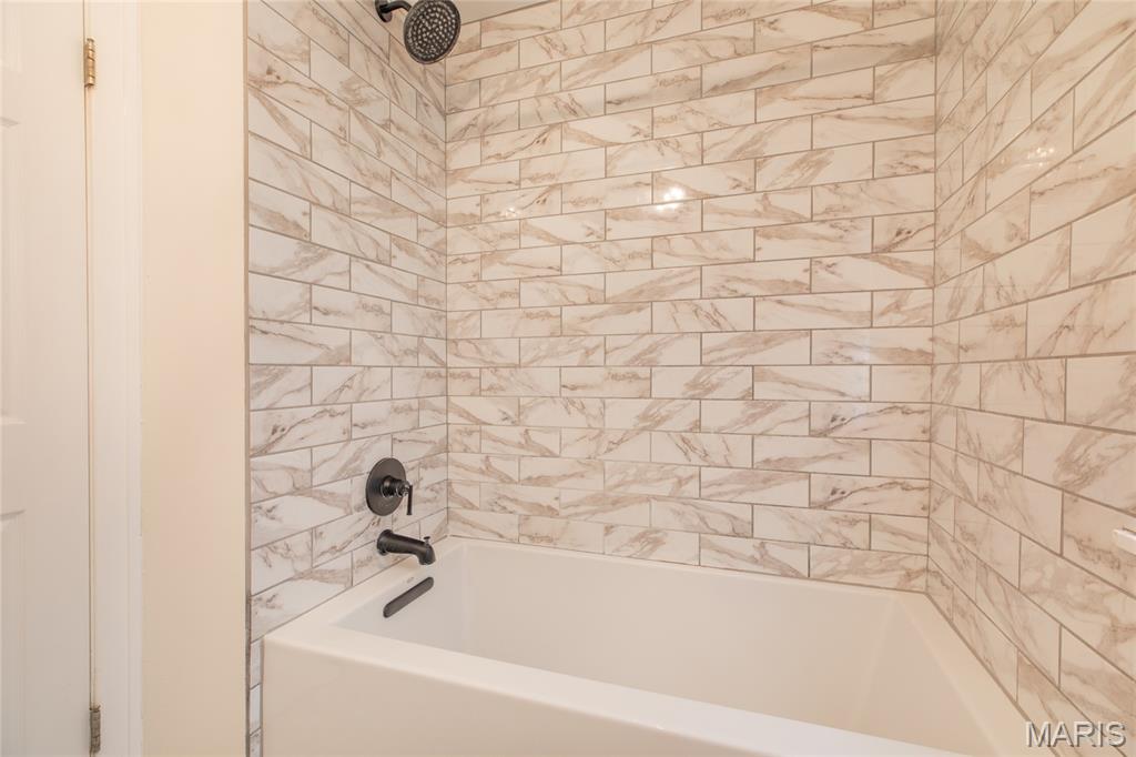 1201 Milton Road Alton, IL 62002 - Photo 23 of 41