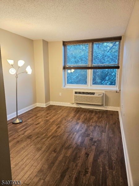 300 Main Street, Unit 310 Little Falls, NJ 07424 - Photo 9 of 17