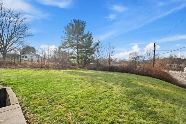 $159,000 | 28 McKinstry Hill Road, Apollo, PA 15613