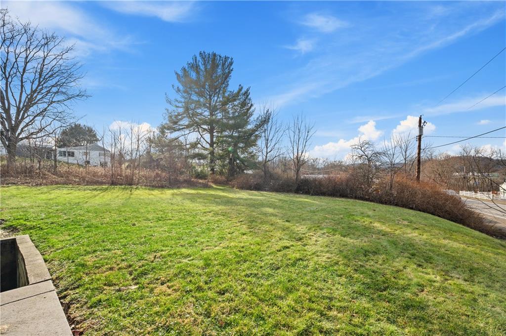 28 McKinstry Hill Road Apollo, PA 15613 - Photo 3 of 30