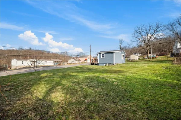 $125,000 | 28 McKinstry Hill Road, Apollo, PA 15613