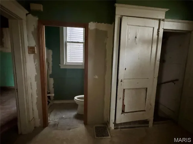 $74,900 | 7226 Virginia Avenue, St. Louis, MO 63111