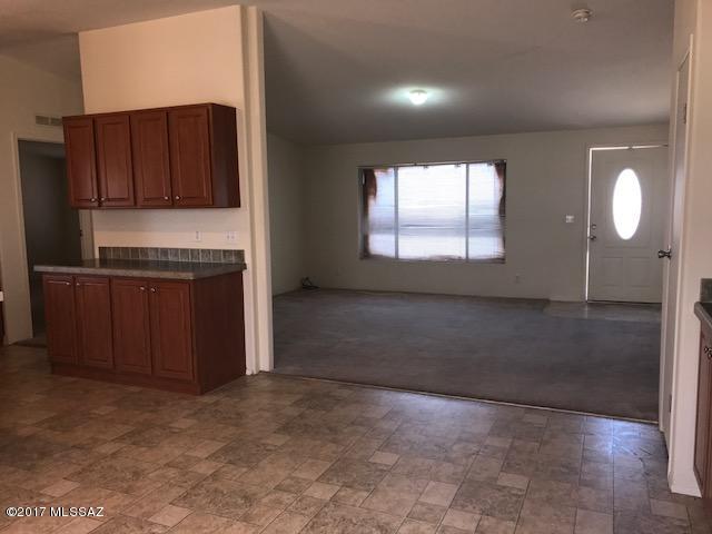 5306 North Whitetail Road Marana, AZ 85653 - Photo 9 of 20