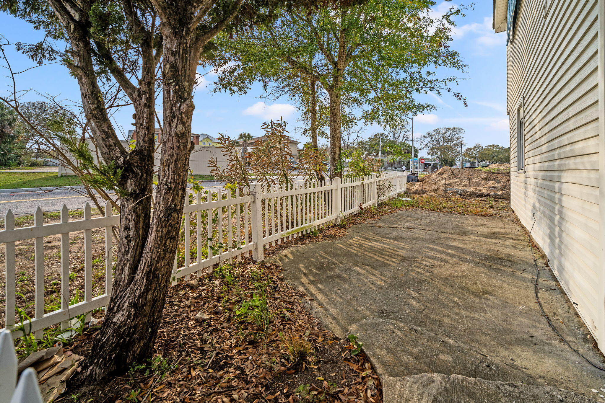 304 1st Avenue South Myrtle Beach, SC 29577 - Photo 15 of 28 14-web-or-mls-12
