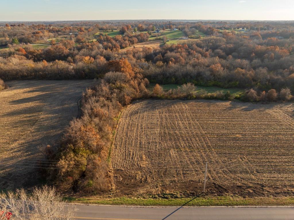 9 West Ryan Road Grain Valley, MO 64029 - Photo 3 of 23