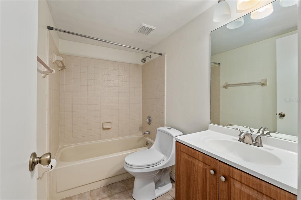 900 Southwest 62nd Boulevard, Unit L76 Gainesville, FL 32607 - Photo 26 of 47