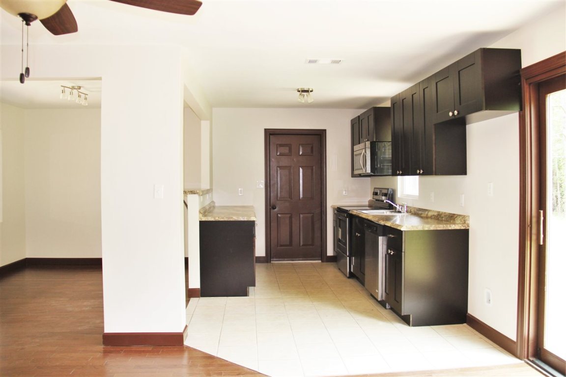 207 Ramsey Anderson, SC 29621 - Photo 4 of 22 Gallery Image 4