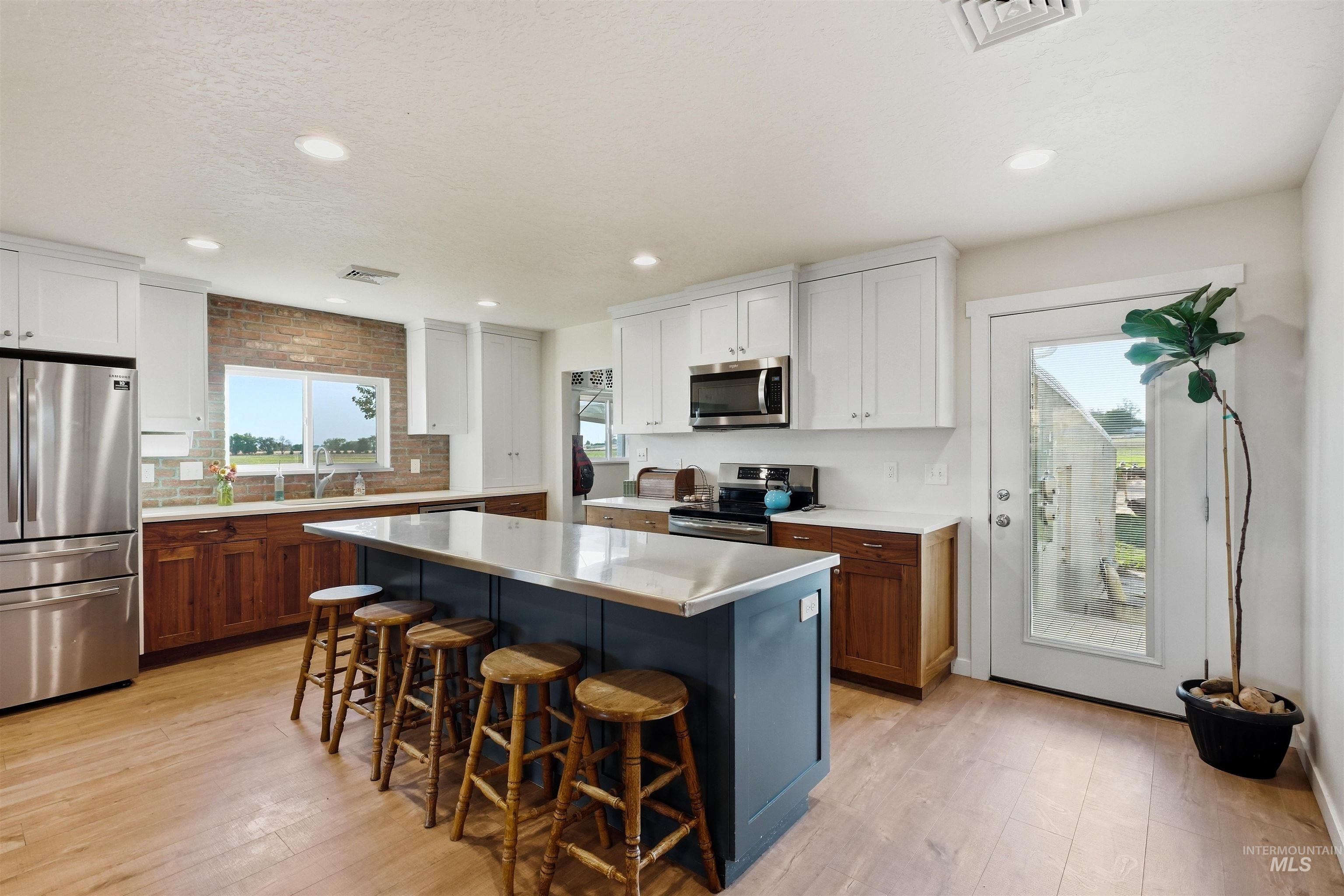 28627 Emmett Road Caldwell, ID 83607 - Photo 13 of 49 Gallery Image 13