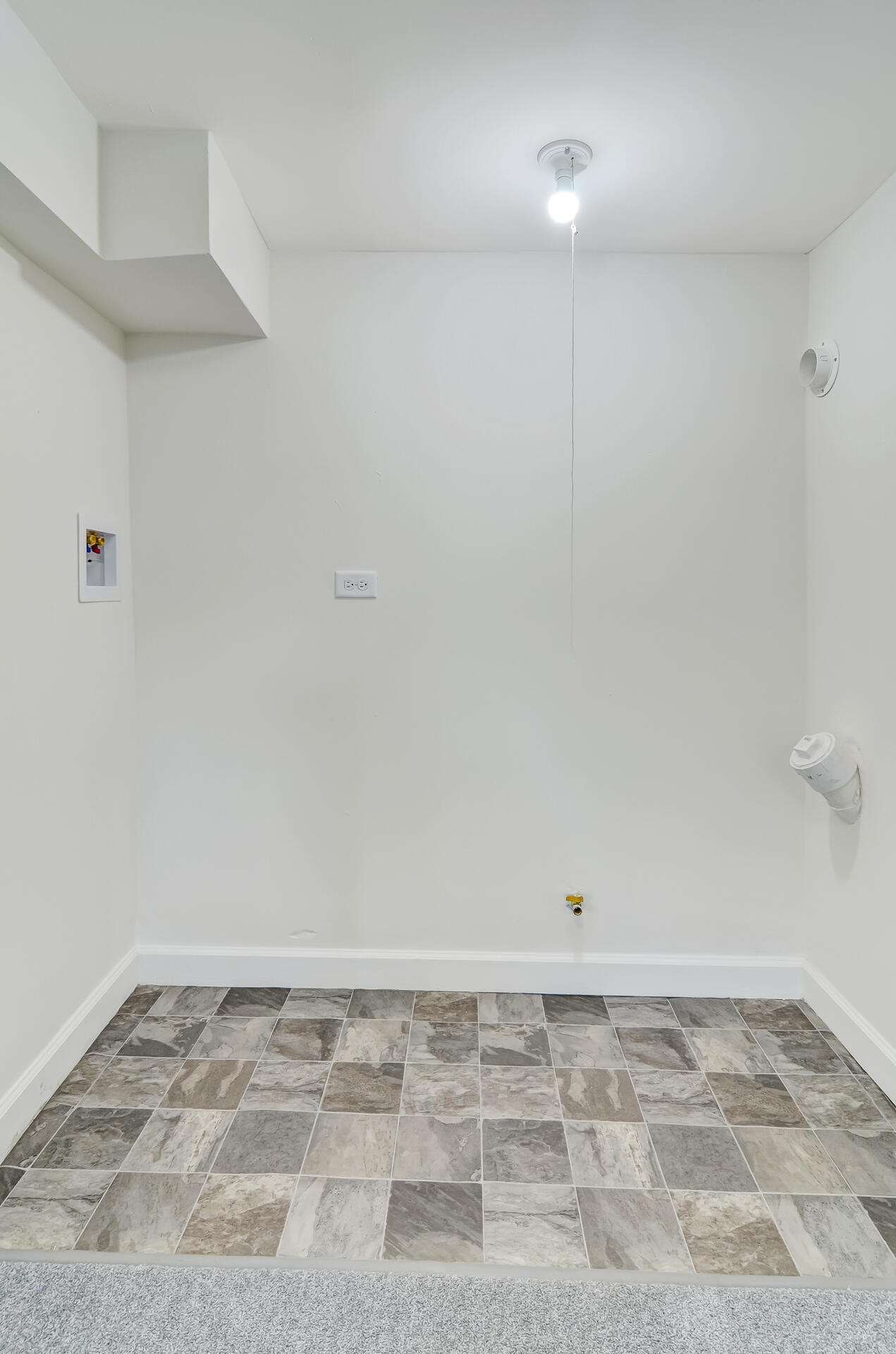 246 142nd Street Hammond, IN 46327 - Photo 18 of 30 a view of a room with a bench