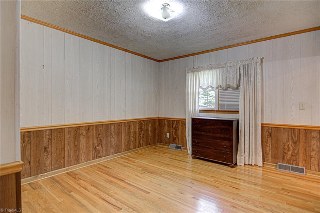 8495 Reynolda Road Pfafftown, NC 27040 - Photo 22 of 37 Gallery Image 22