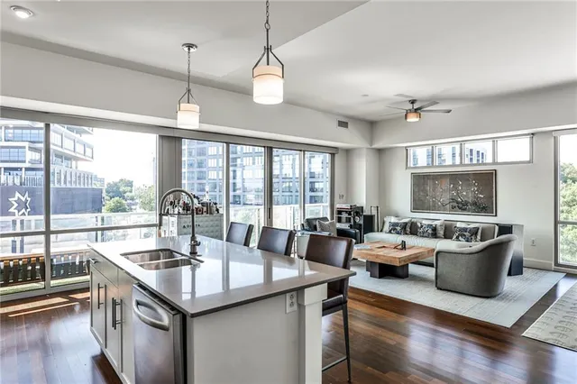 $539,500 | 1100 Howell Mill Road Northwest, Unit 614, Atlanta, GA 30318