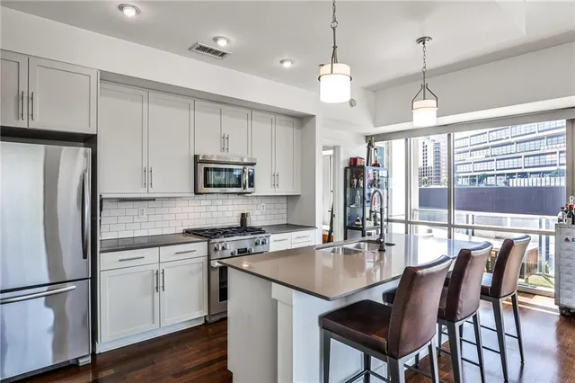 $539,500 | 1100 Howell Mill Road Northwest, Unit 614, Atlanta, GA 30318