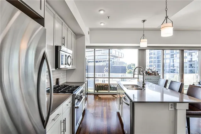 $539,500 | 1100 Howell Mill Road Northwest, Unit 614, Atlanta, GA 30318