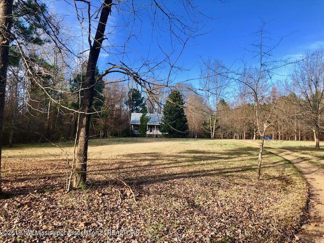 360 McGehee Road Como, MS 38619 - Photo 3 of 25 IMG_1327