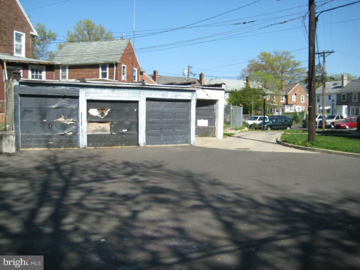 2831 North Constitution Road Camden, NJ 08104 - Photo 21 of 21 Garage