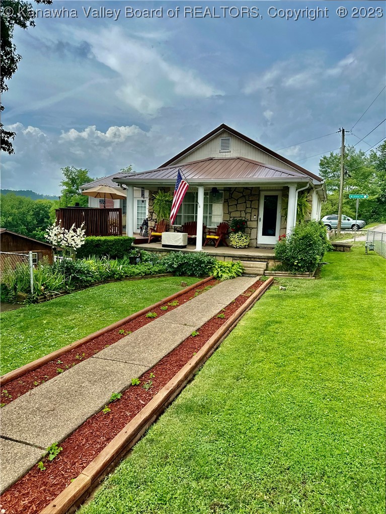5255 Kelly Road Charleston, WV 25313 - Photo 1 of 24 Gallery Image 1