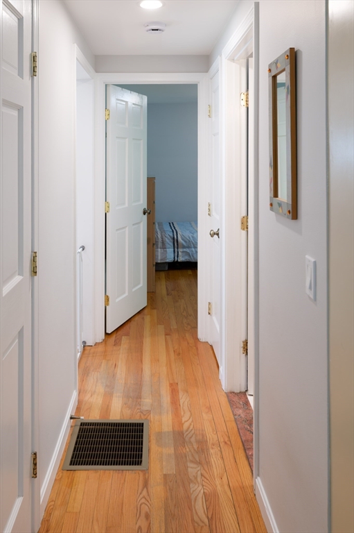 24 Woodland Road Uxbridge, MA 01569 - Photo 13 of 35