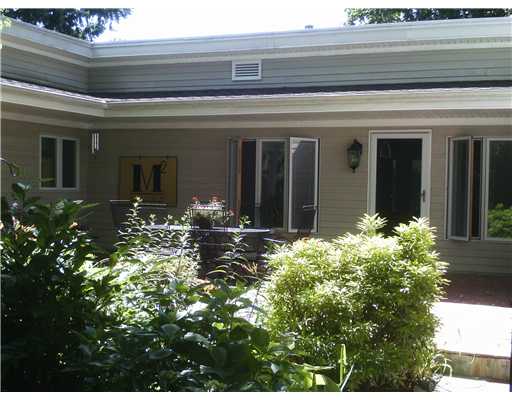 196 New Meadow Road Barrington, RI 02806 - Photo 1 of 17 Exterior Front.