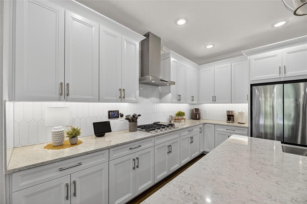 977 Signet Drive Apollo Beach, FL 33572 - Photo 24 of 75