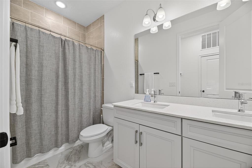 977 Signet Drive Apollo Beach, FL 33572 - Photo 44 of 75