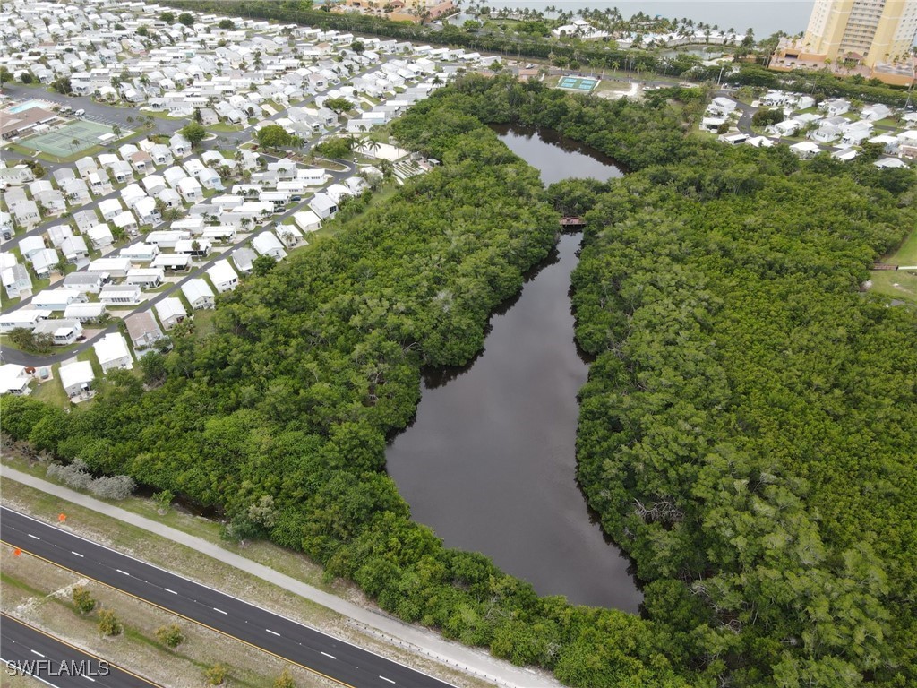 19681 Summerlin Road, Unit 527 Fort Myers, FL 33908 - Photo 10 of 10 a view of a yard with plants