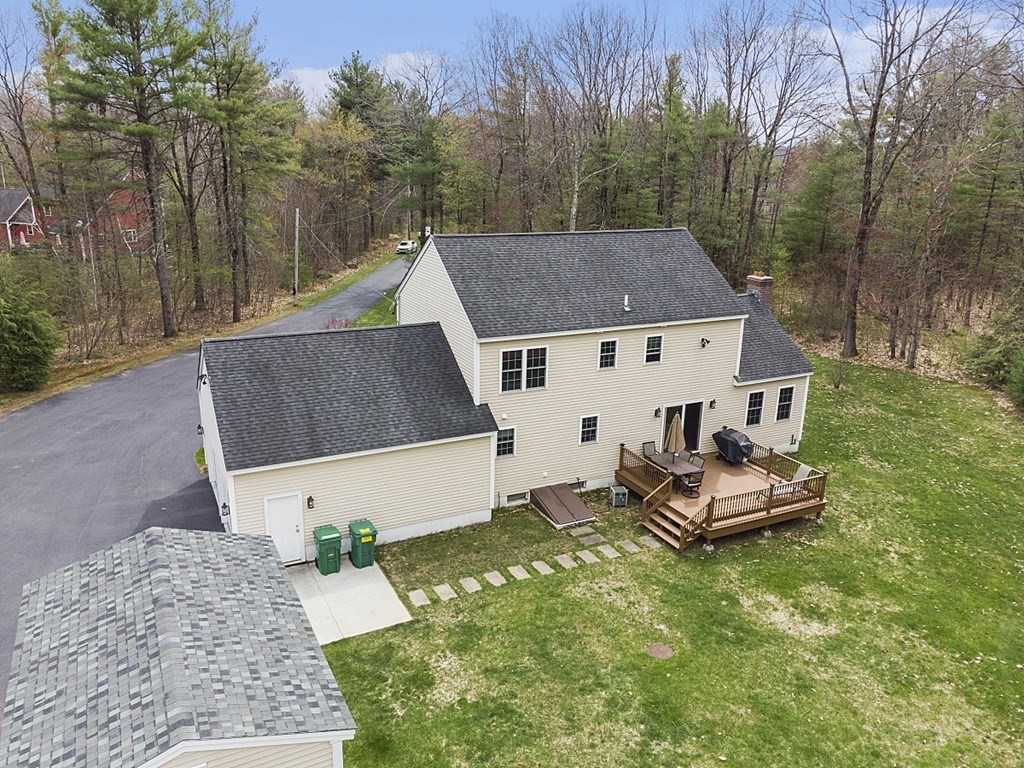 109 Carruth Road Templeton, MA 01468 - Photo 4 of 42