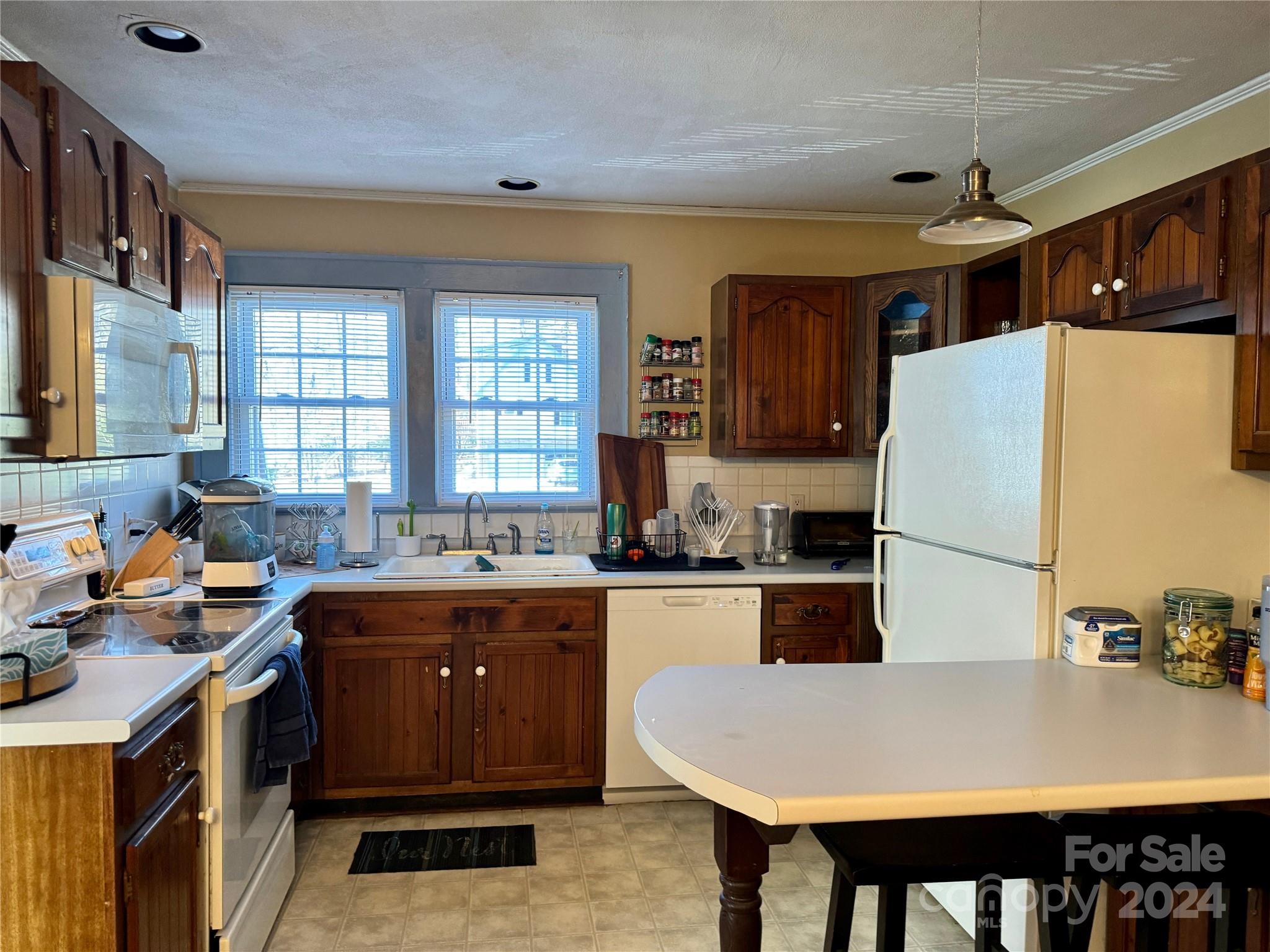 107 Walton Road Morganton, NC 28655 - Photo 8 of 35 Gallery Image 8