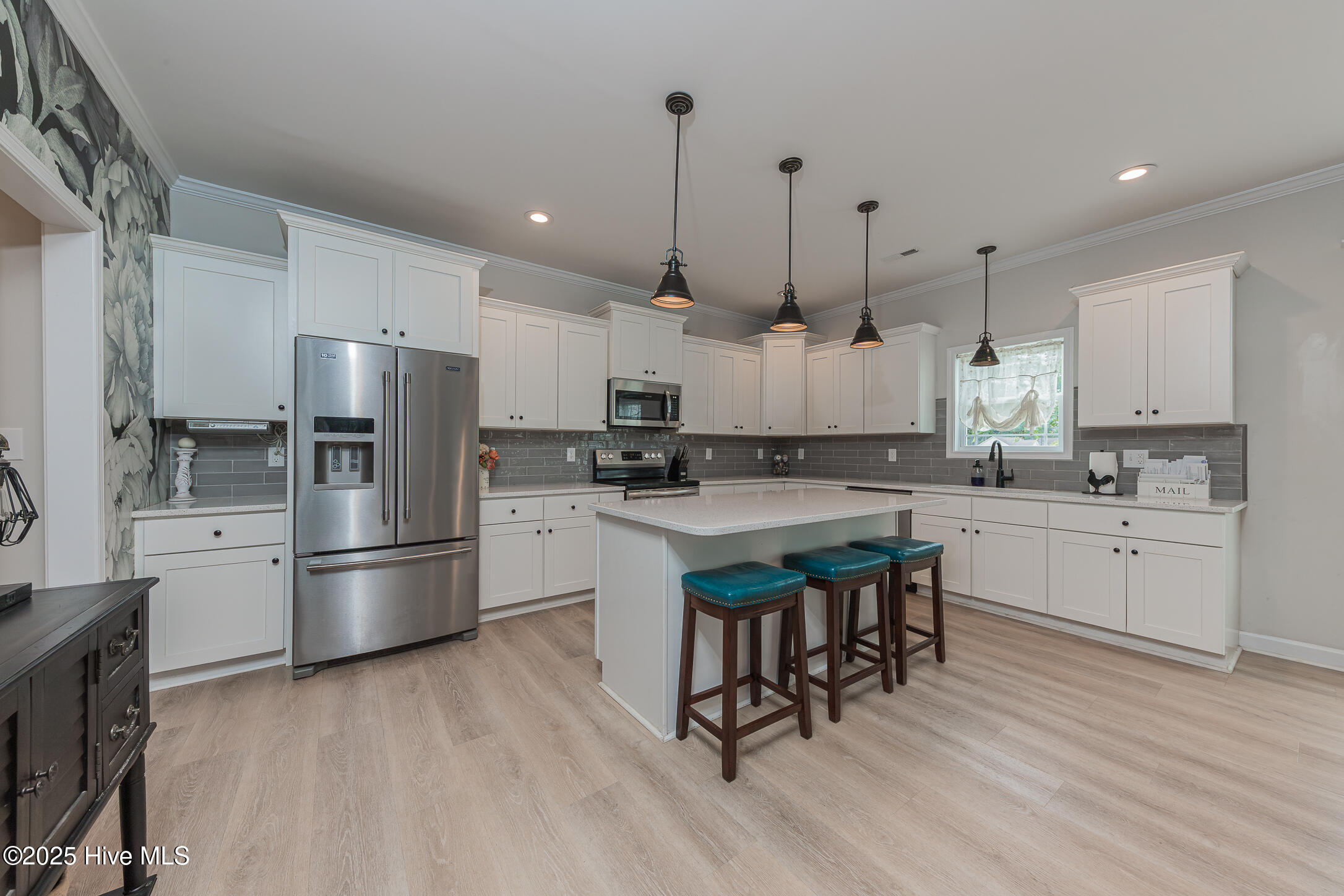 101 Kings Harbor Drive Holly Ridge, NC 28445 - Photo 5 of 27 7KITCHEN